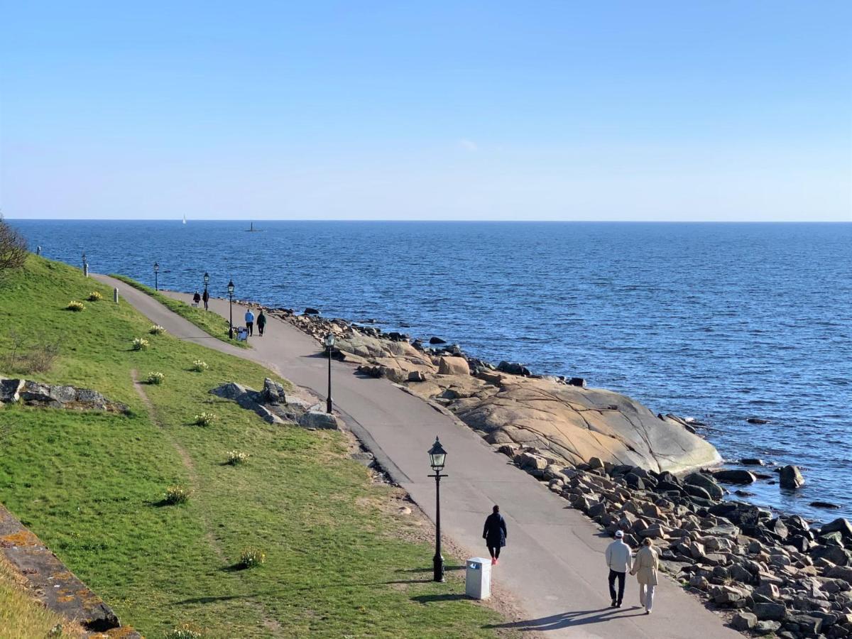 Faestningens Bed and Breakfast Varberg Buitenkant foto