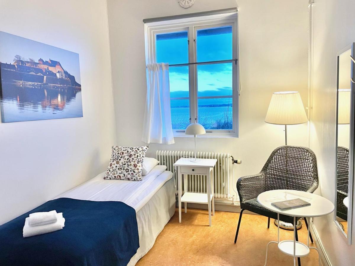 Faestningens Bed and Breakfast Varberg Buitenkant foto